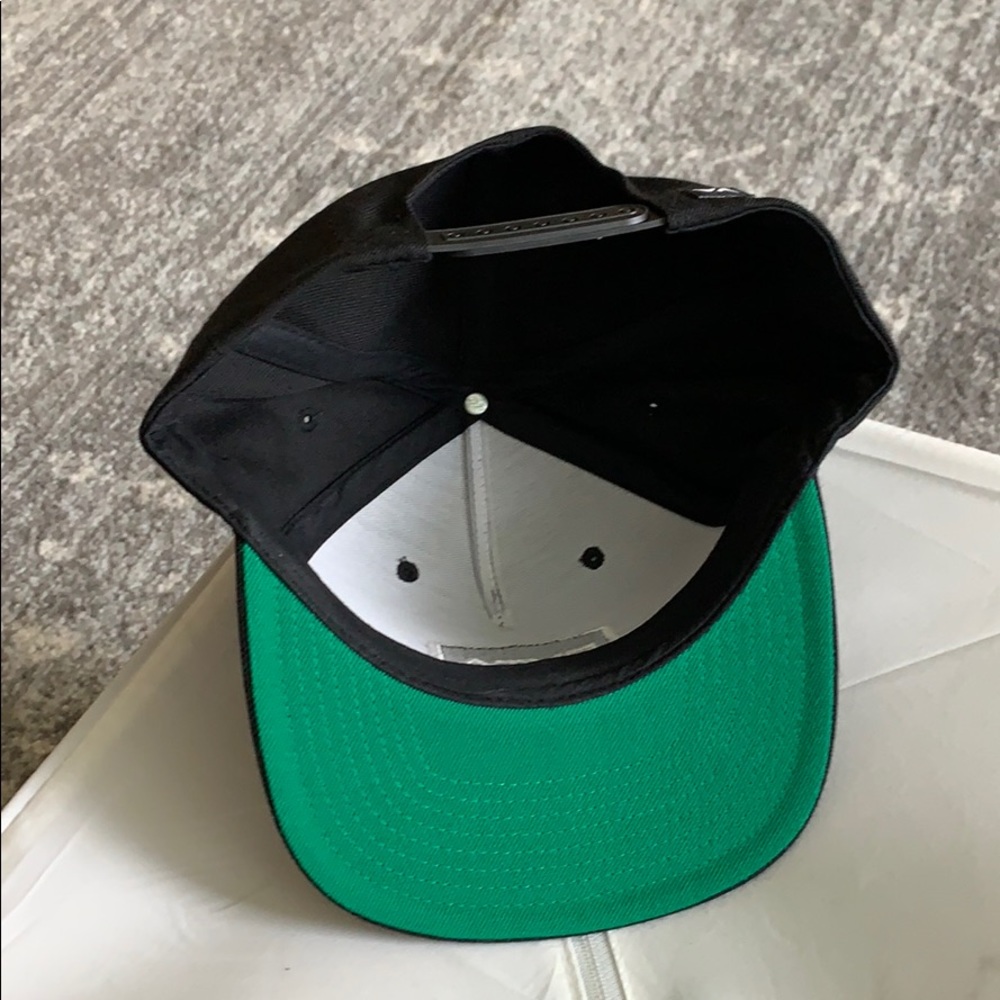 RVCA SnapBack - Picture 2 of 2